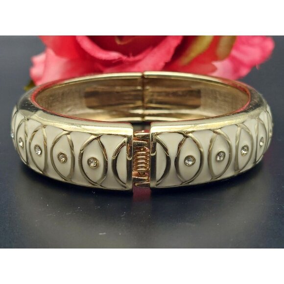 Beautiful Gold Tone & White Enamel Hinged Bangle Bracelet Tiny Rhinestone Accent - Picture 10 of 12